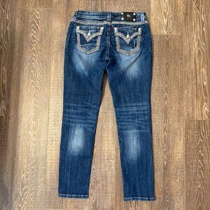 Miss Me Relaxed Skinny Jeans – Size 29x31
